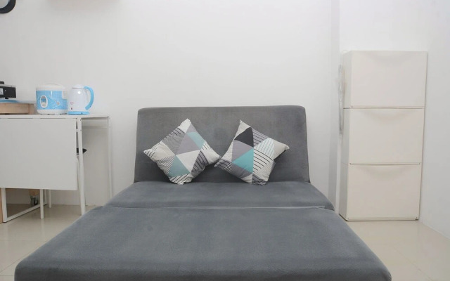 Fully Furnished and Cozy Design 2BR Bassura City Apartment