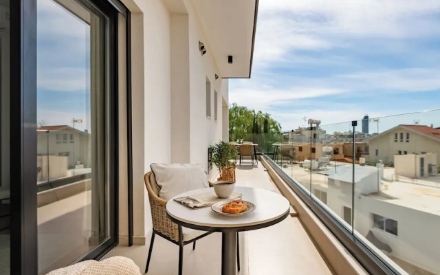 Sanders Breeze Limassol