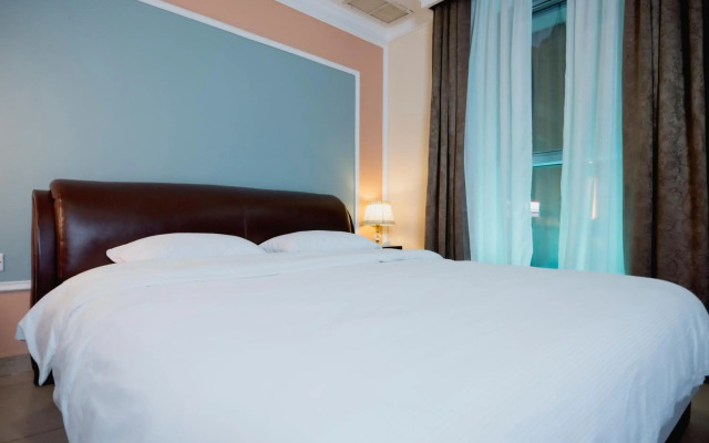 Laguna Hotel Suites