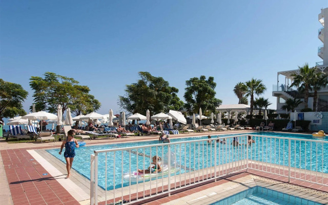Iliada Beach Hotel