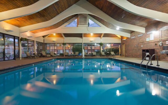 Best Western Prairie Inn & Conference Center