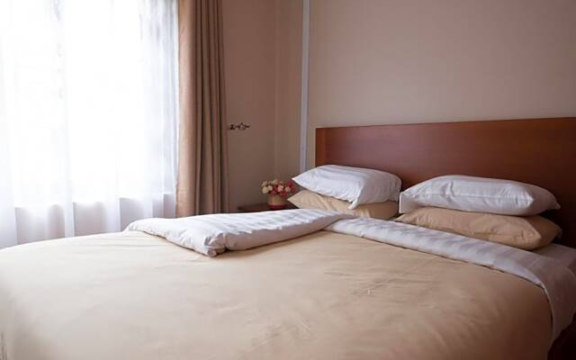 Apartments Leonia
