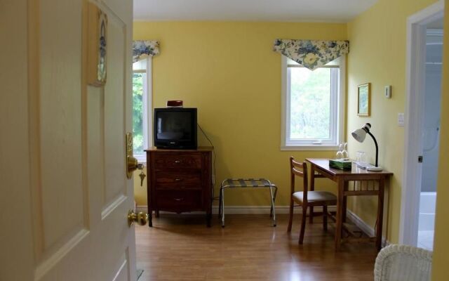 Mackenzie House B&B by Elevate Rooms