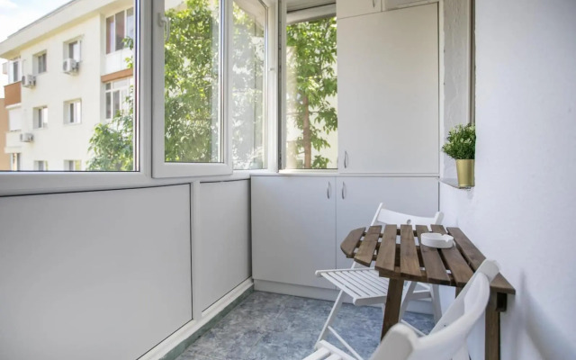 Golden Apartment Baneasa