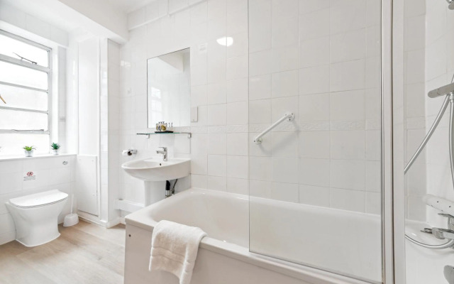 Nell Gwynn House Apartments