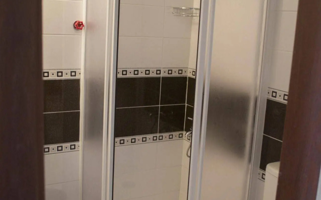 Yildirim Hotel