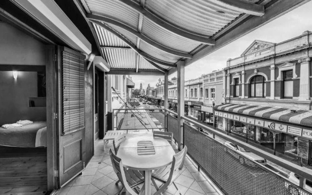 Rialto Apartment 2