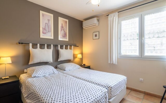 Luxury Villa with Private Swimming Pool in Escales