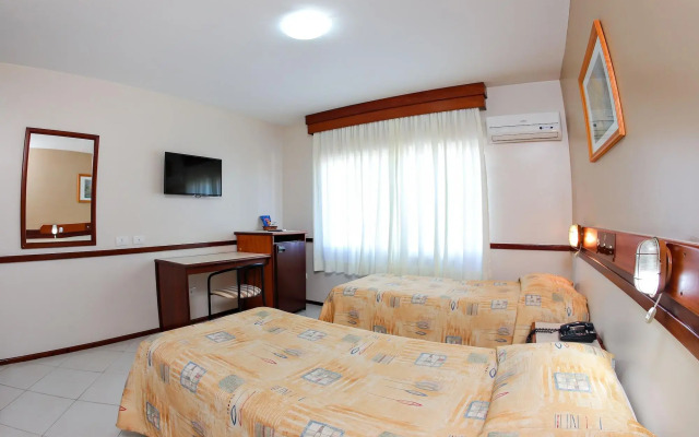 Hotel Suárez Campo Bom