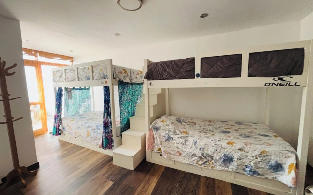 El Templo Surf House