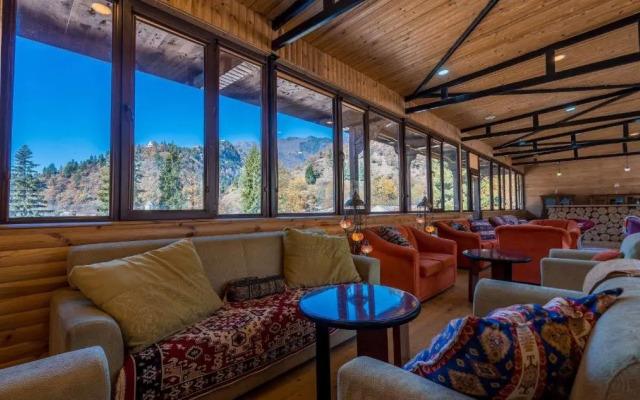 Svaneti, Hotel Ushguli