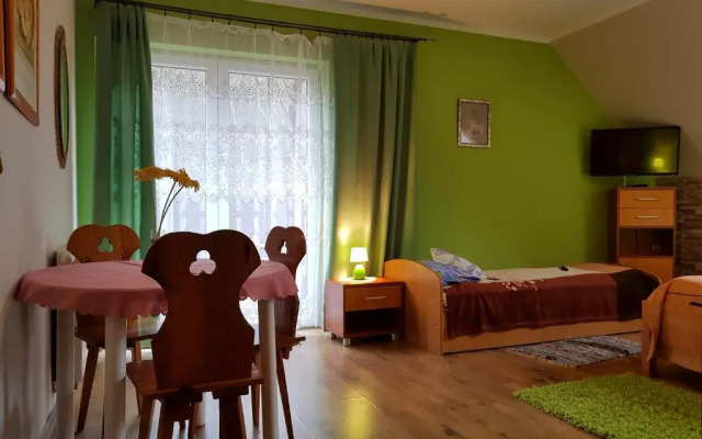 Wynajem Pokoi Willa Pod Lasem