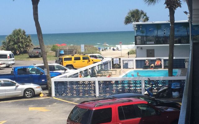 Sea Hawk Motel