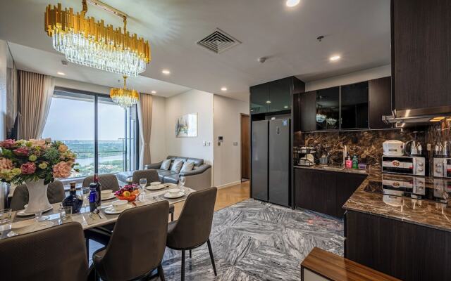 Lumiere Riverside Condo and Suite KHC