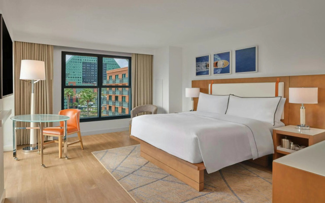 Walt Disney World Swan