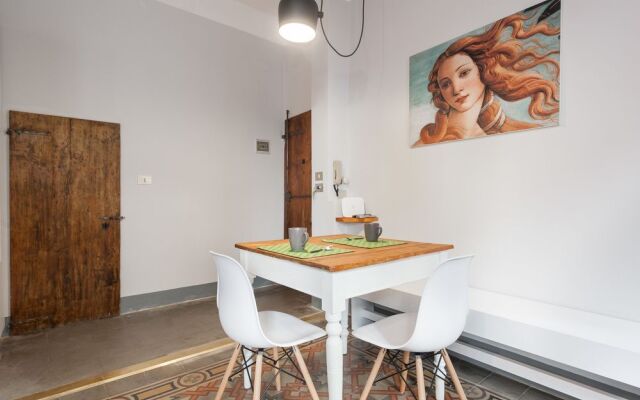 Short-let Florence apartment 3 bedrooms Mercato Centrale