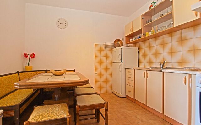 Apartments Antica 1371