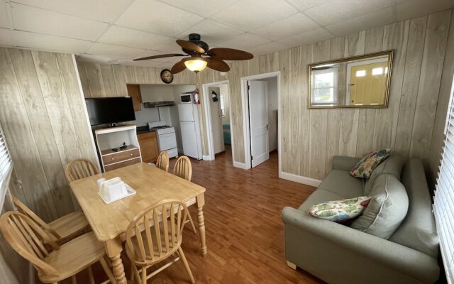 Buttercup Suites