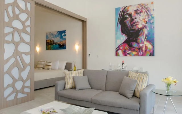 Marea-503 by Playa District