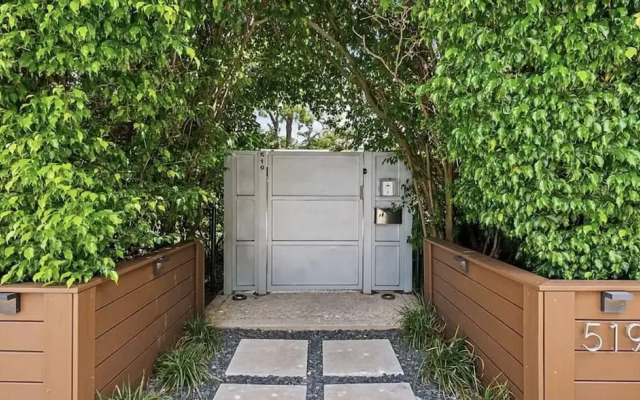 Wilton Manors Stunning Gated Oasis