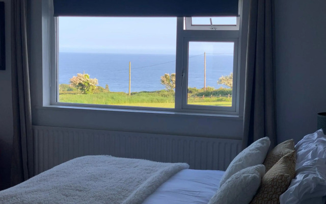 Follies Suites Ballyvoile