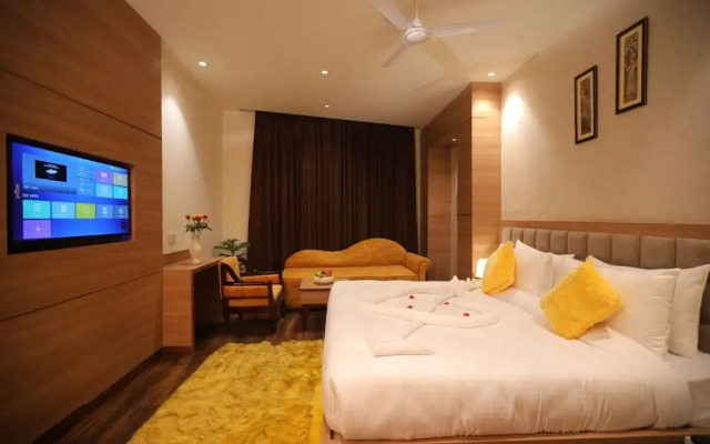 TreeHouse London Street Amritsar