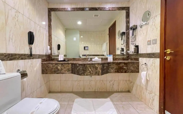 Waqf Othman Bin Affan Hotel