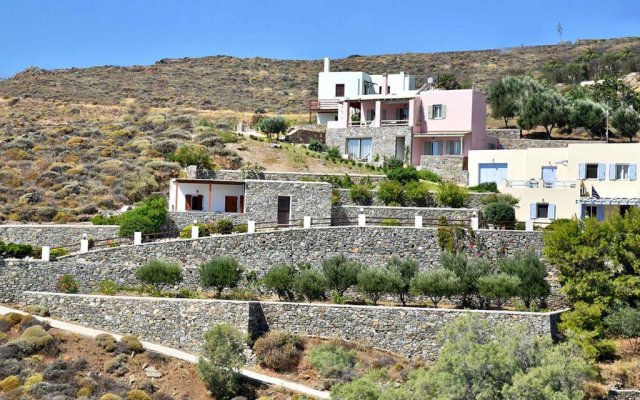 Elefthia Syros Exclusive Suite