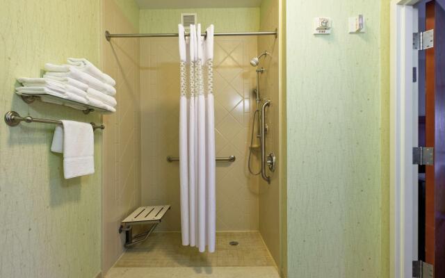 Hampton Inn & Suites Rockland