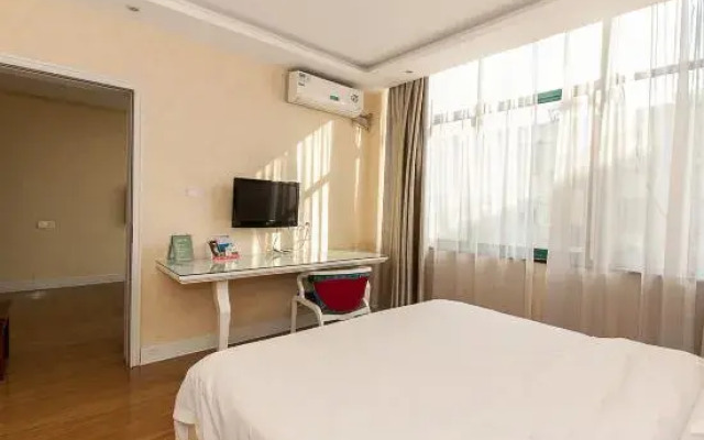 Norway Pebble Motel (Huaibei Railway Station Store)