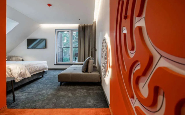 ESE Hotel