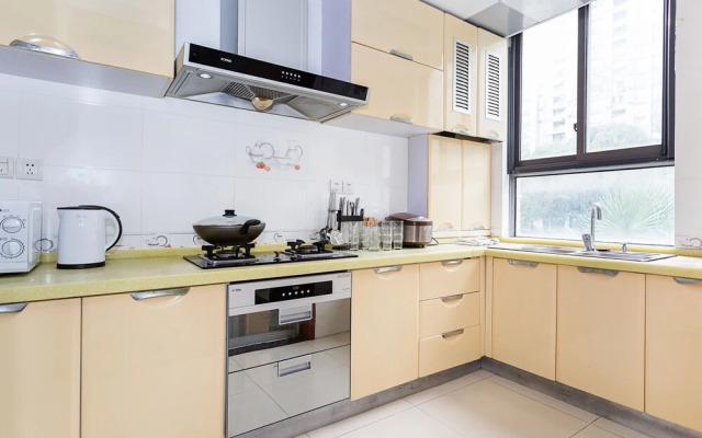 Good Time Travellers Inn Shanghai New International Expo Apartment