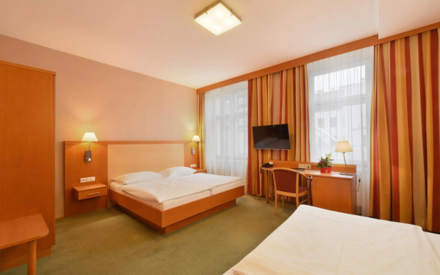 Hotel Lucia