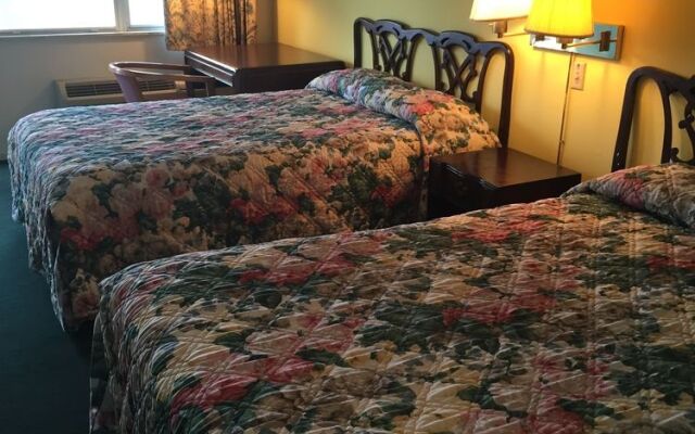 Red Carpet Inn Piqua