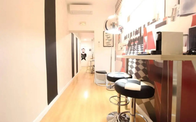 Céntrico Apartamento Estilo Pop-Art by Batuecas