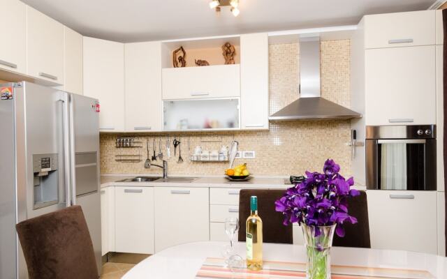 Apartment 4U