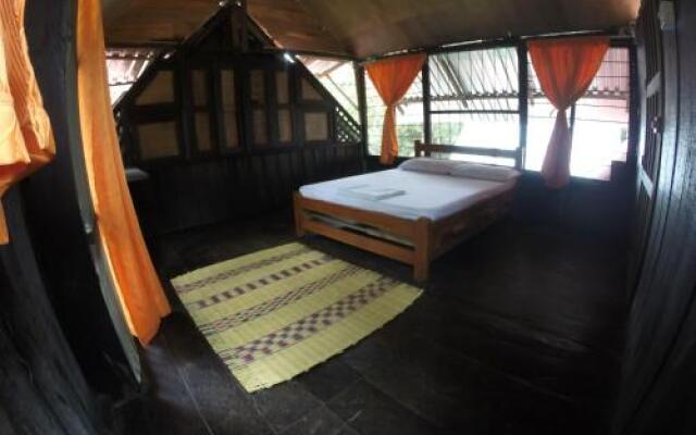 Amazon Experience Hostel