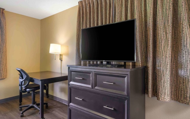 Extended Stay America Suites St Petersburg Clearwater ExecDr