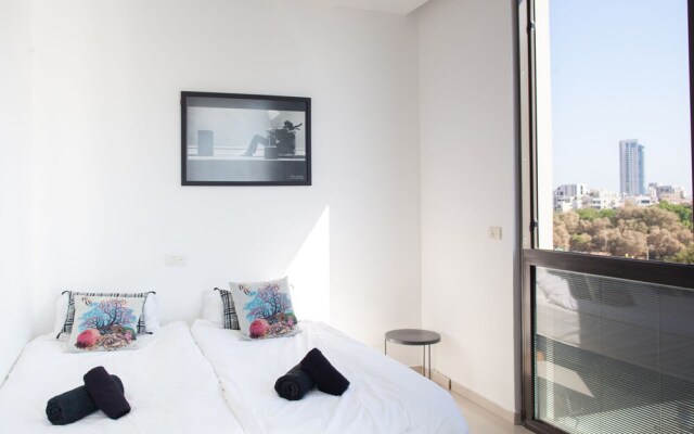 Beautiful Sea View Apt Tel Aviv TL5