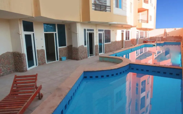 Apartments "Sea World" near the sea RedSeaLine