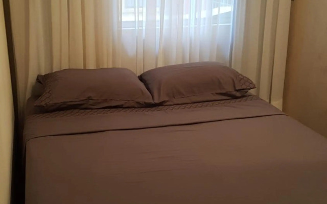 Ótimo apartamento no Centro mobiliado e com garagem