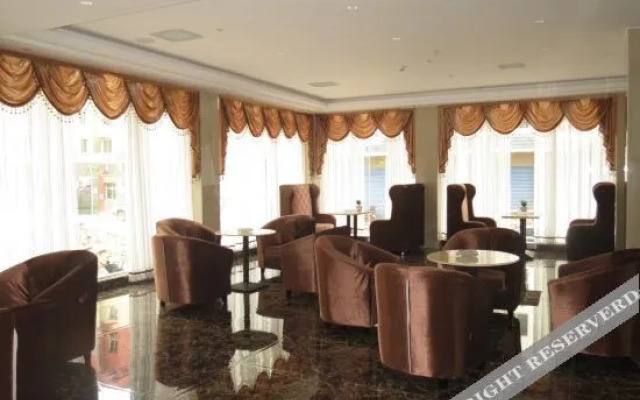 Zhenning Jinsheng Hotel