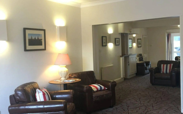 Penny Farthing Hotel