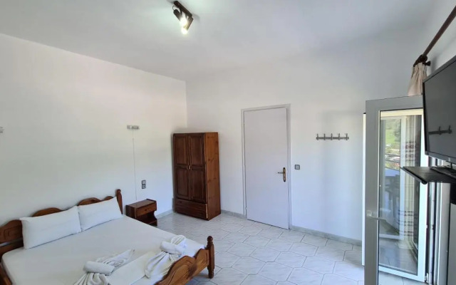 Amarandos Studios