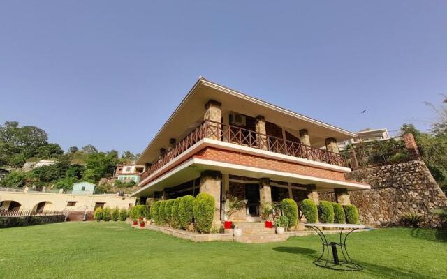 Ghughuti Baasa Home Stay, Dehradun