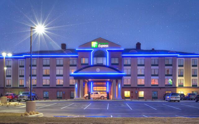 Holiday Inn Express Wichita South, an IHG Hotel