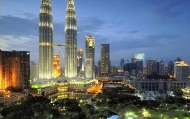 KLCC Soho Suite by SYNC