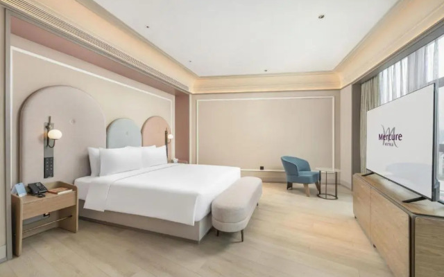 Vienna Hotel Dongguan Song Flower Lake