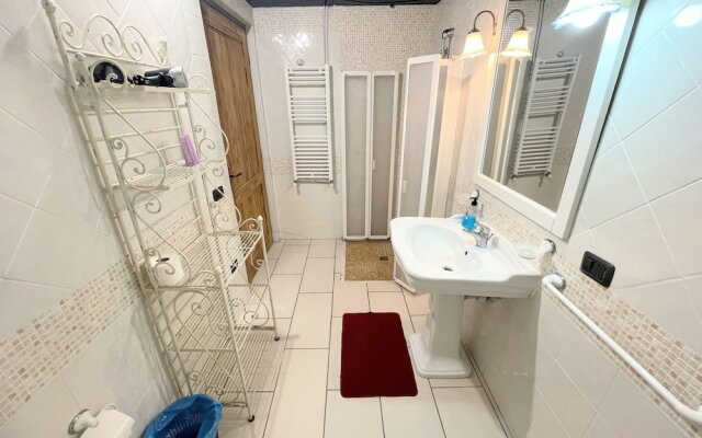 "apt 6 - Enjoy a Relaxing Time in a Romantic Setting, 0.7 Kms/spoleto Centre"