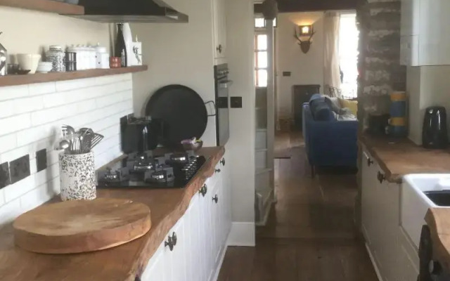 Bambu Cottage